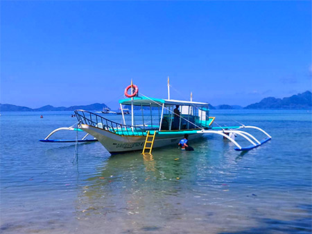Boat trips can be booked through the resort
