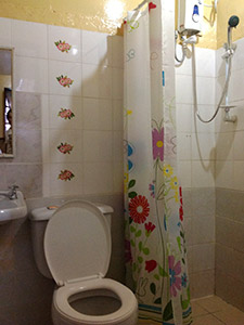 Room 14 Bath Room Room 14 Bath Room