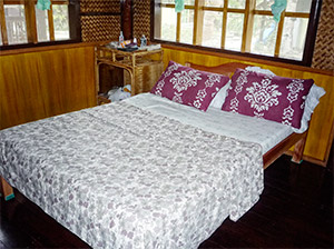 Double Cottage bedroom